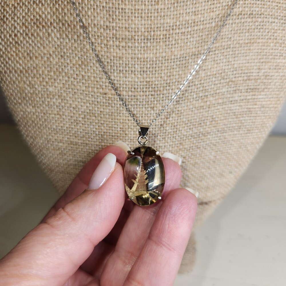 Etched Glass Pagoda Necklace - Picture 9 of 12